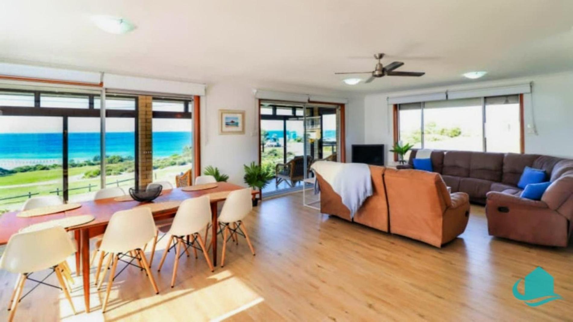 Villa Ripples By The Sea Caves Beach Exterior foto